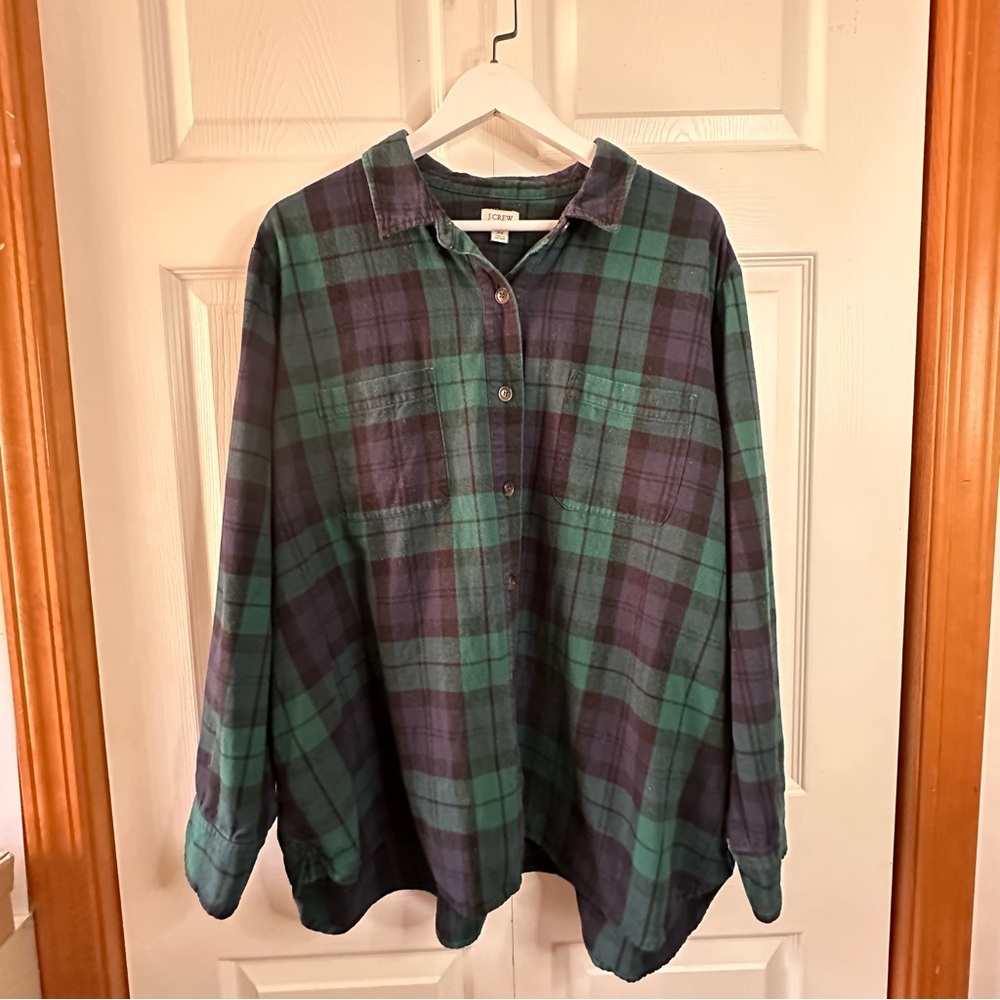 J. Crew Factory Green/Navy Plaid Button Up